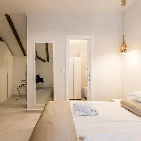 Sperone Otel Split