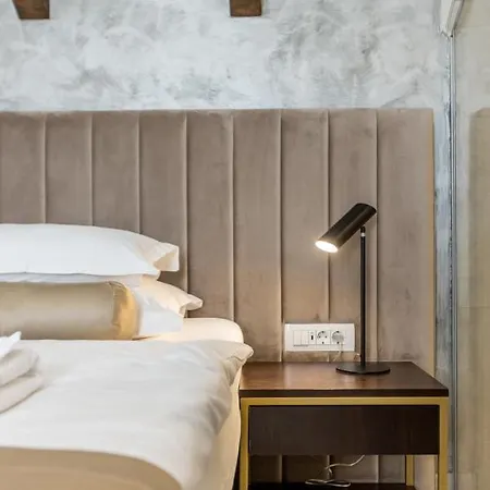 Sperone Otel