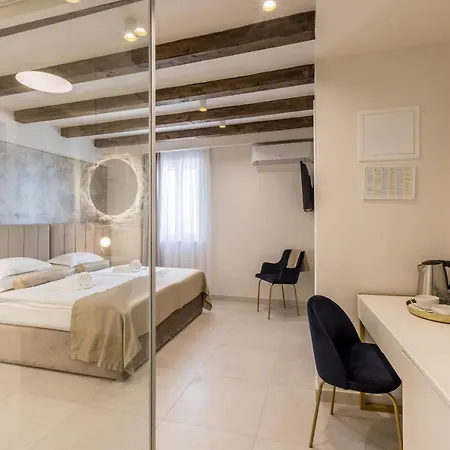 Sperone Otel 4*