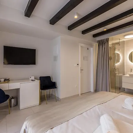 Otel Sperone