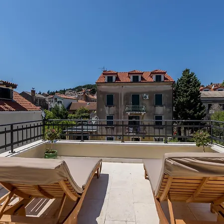 Sperone Otel 4*