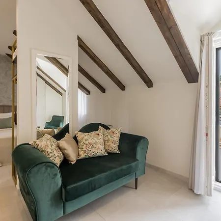 Sperone 4* ספליט