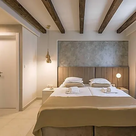 Sperone Hotel 4*