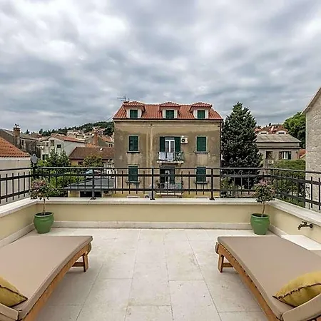Sperone