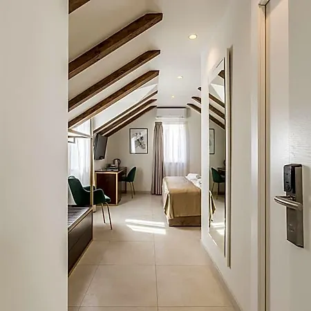Sperone Hotel Split